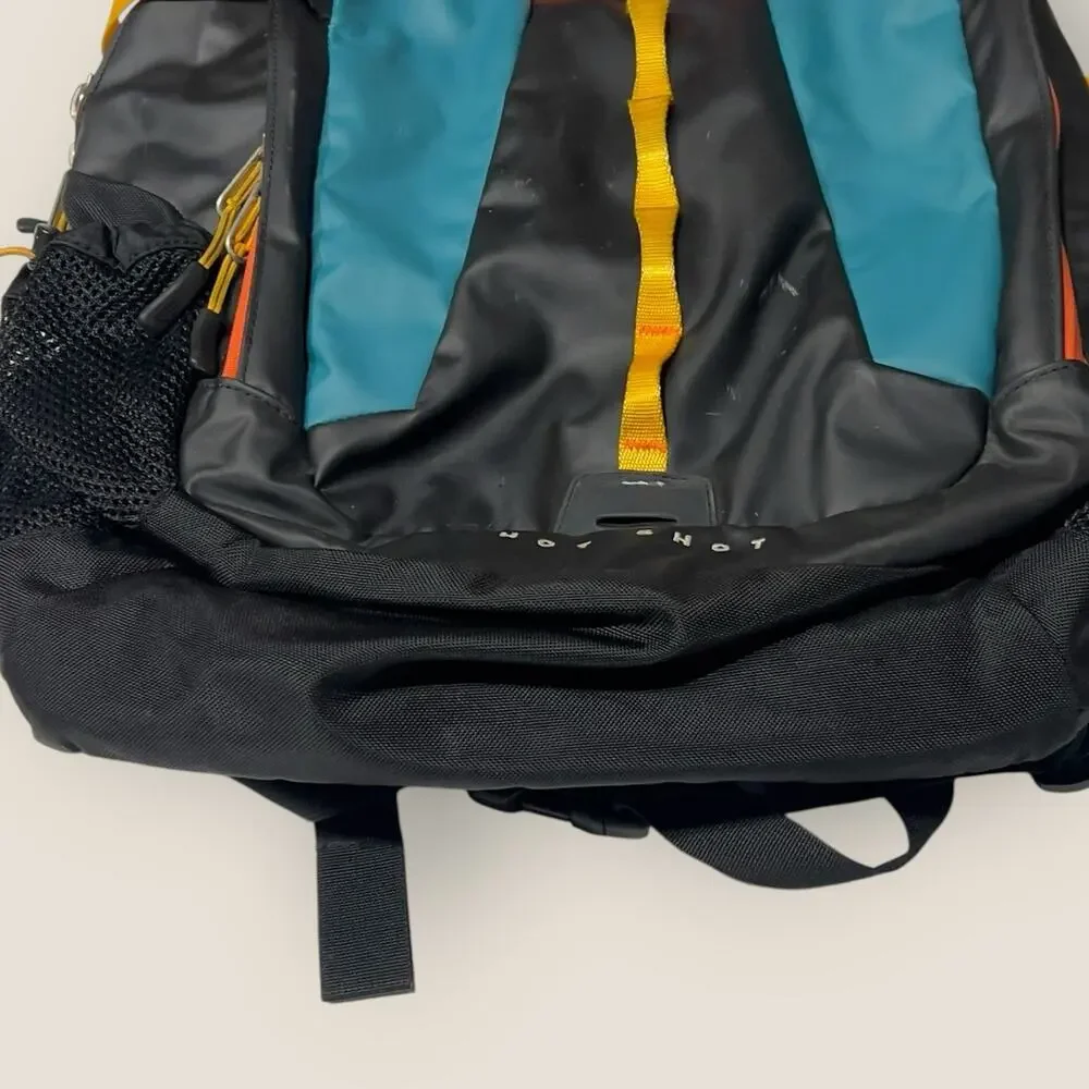 The North Face Hot Shot Chameleon Backpack Teal Orange Mesh Pocket Daypack